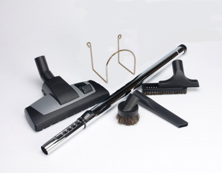 De luxe attachment set
