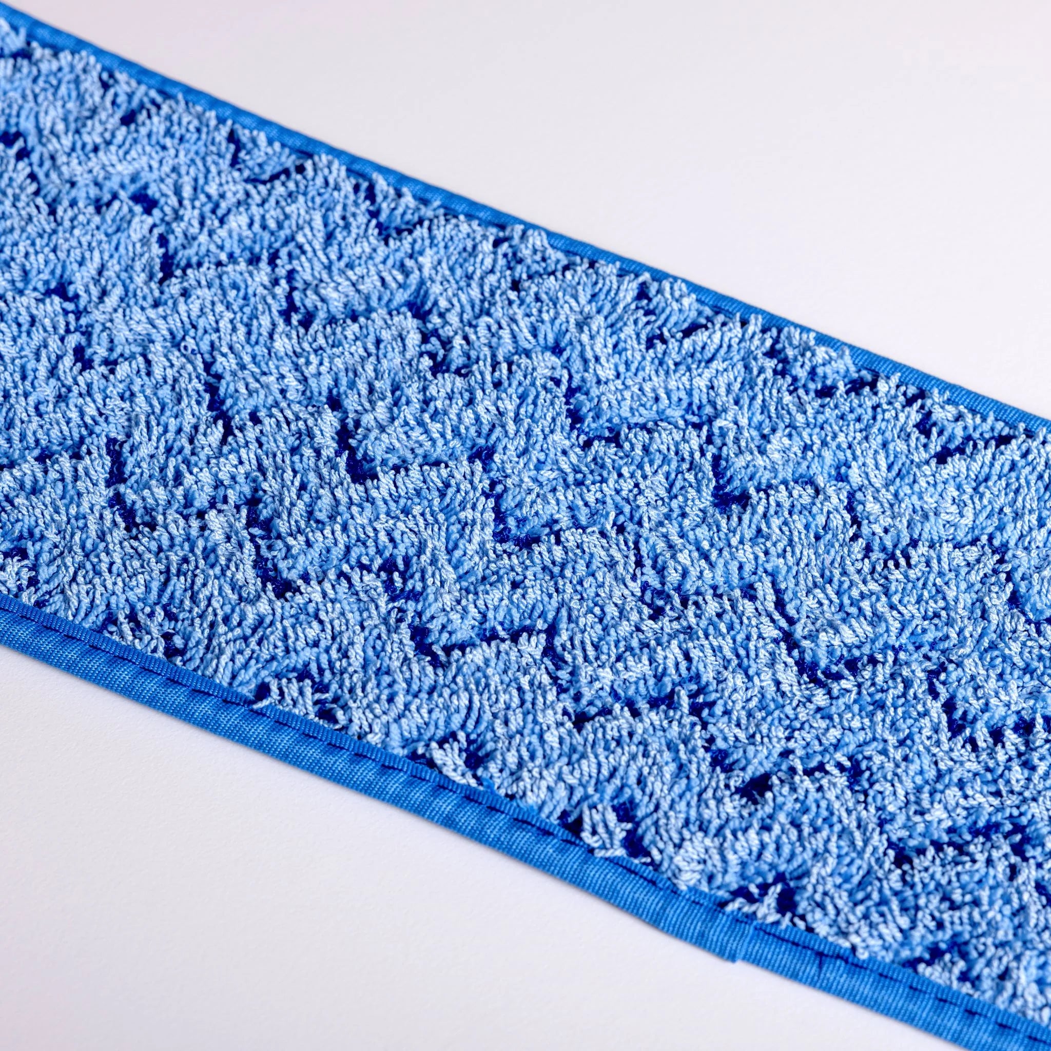 TRUST NAELC 62cm Microfibre Wet Fringe - Blue - Image 2