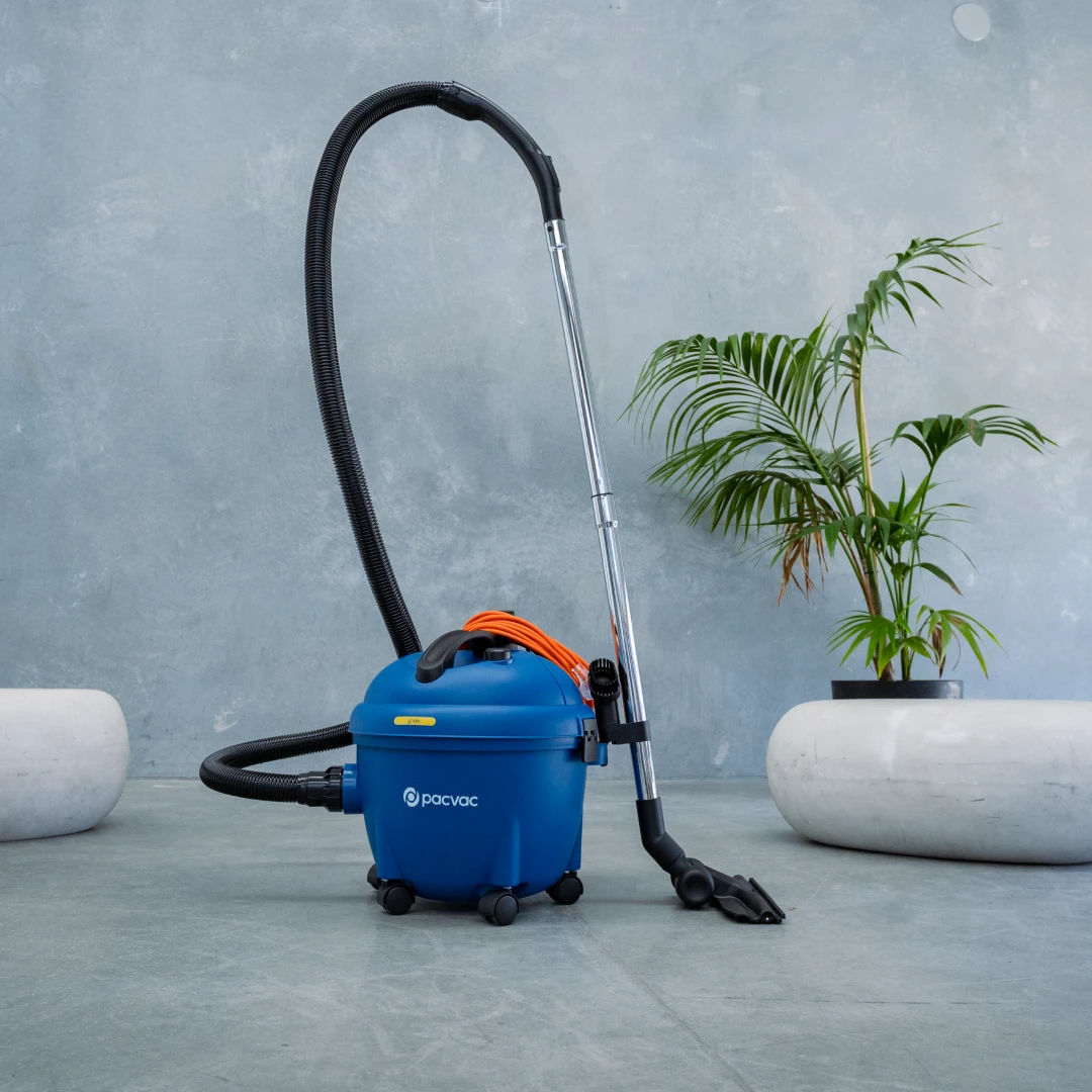 PACVAC GLIDE VACUUM CLEANER - Image 5