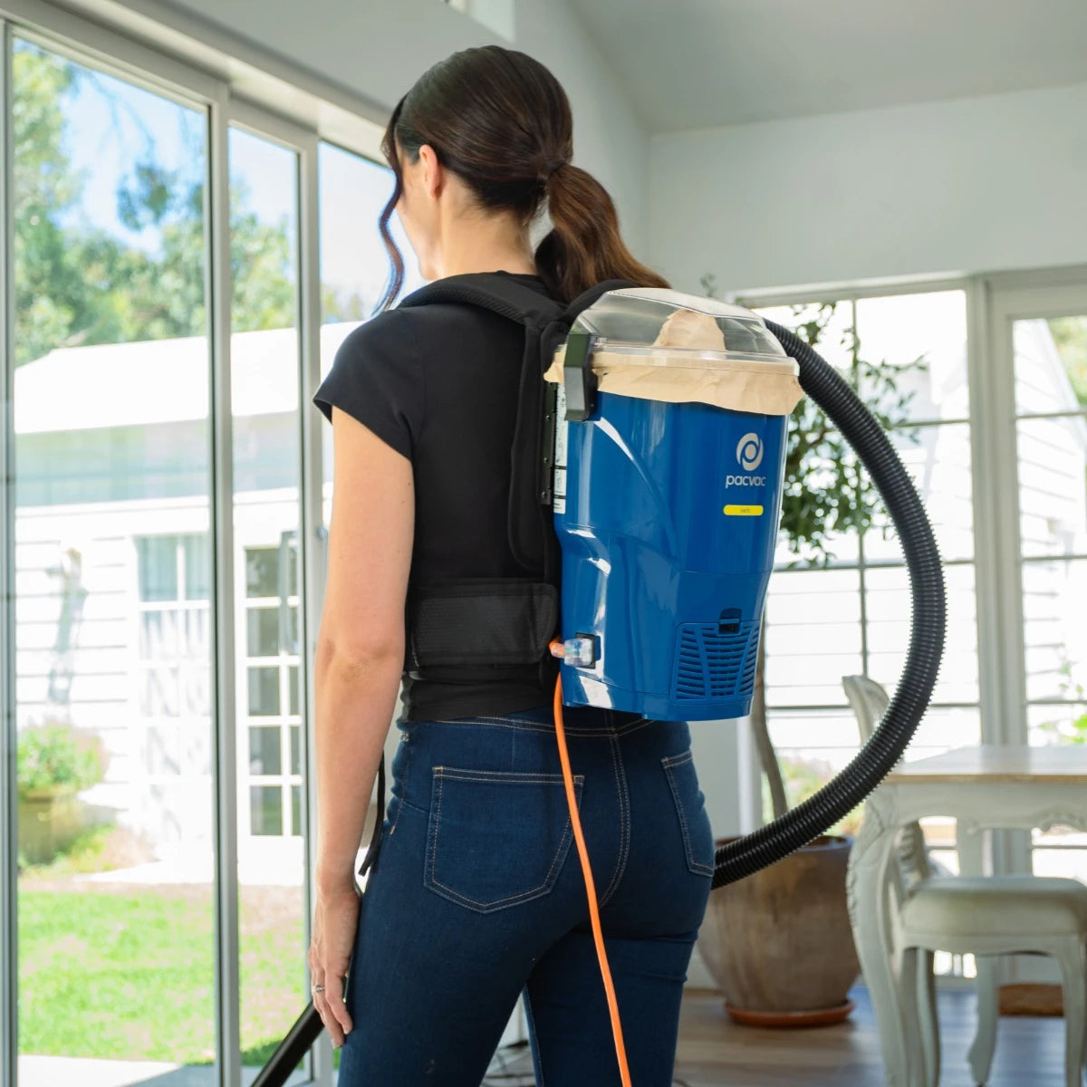 Pacvac Velo backpack vacuum cleaner - Image 3